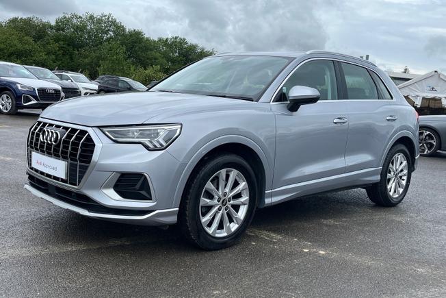 AUDI Q3 Photo 27