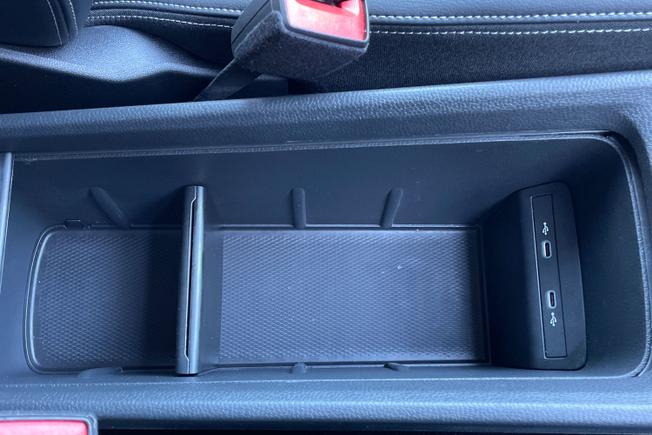 VOLKSWAGEN ID.3 Photo 43