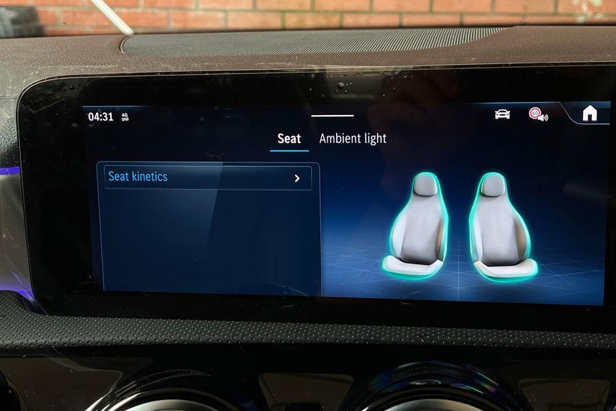 Mercedes-Benz CLA Photo autoimg-889a98595ae657a94e17af706b1c010e35b104de.jpg