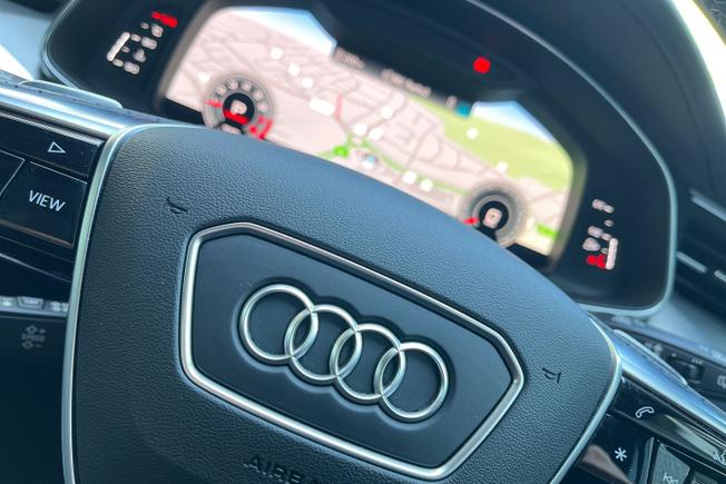 AUDI A6 Avant Photo 30
