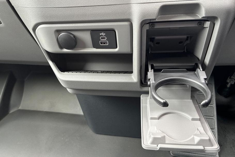 Used FORD E-TRANSIT CUSTOM SW75GVK 17