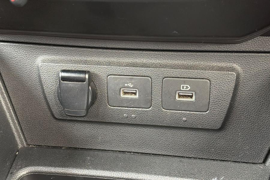 Dacia DUSTER Photo autoimg-88a2a0aa14979342cdbe1f17e94e7994ece16c5c.jpg