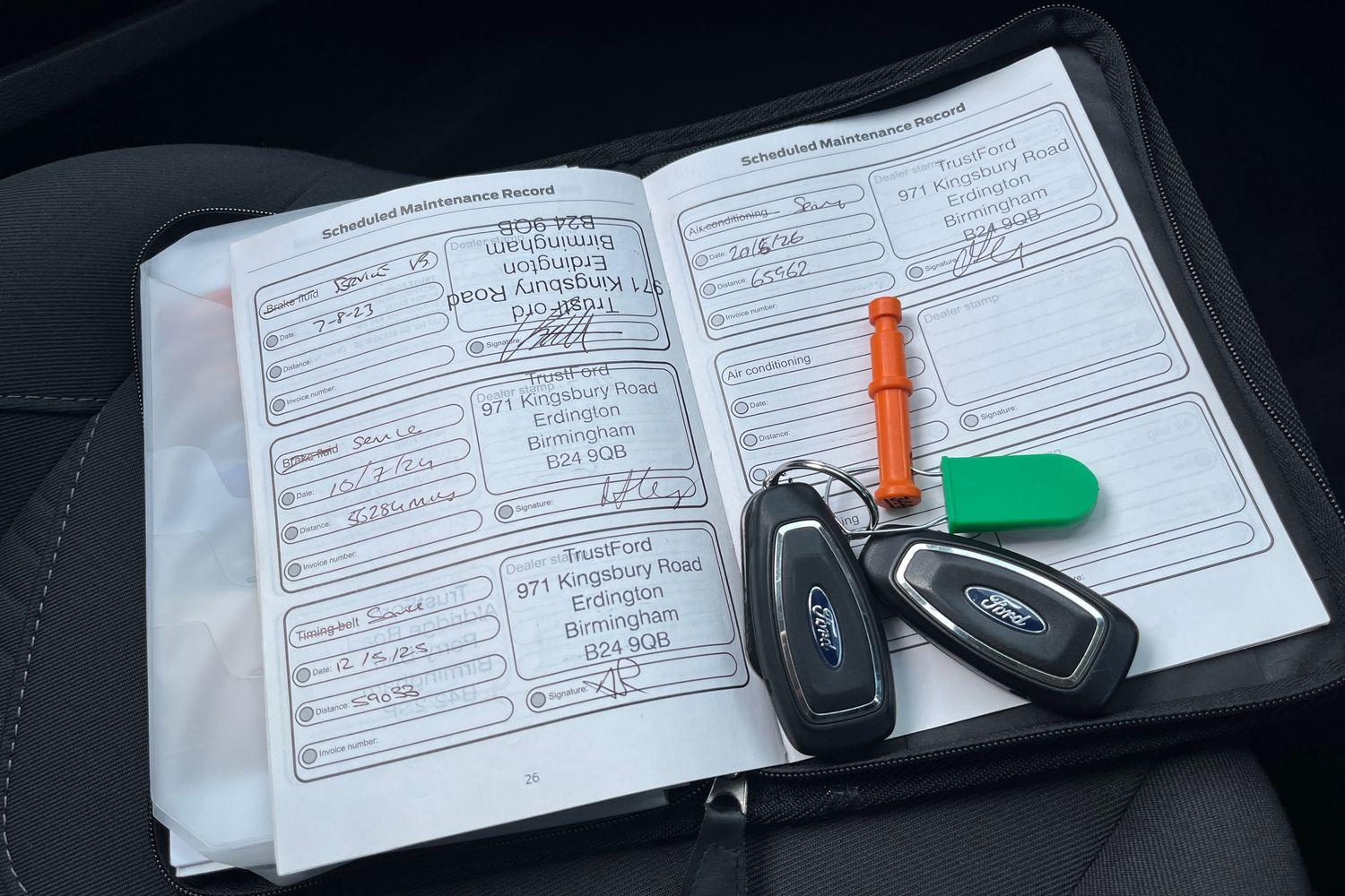 Ford Focus Photo 22
