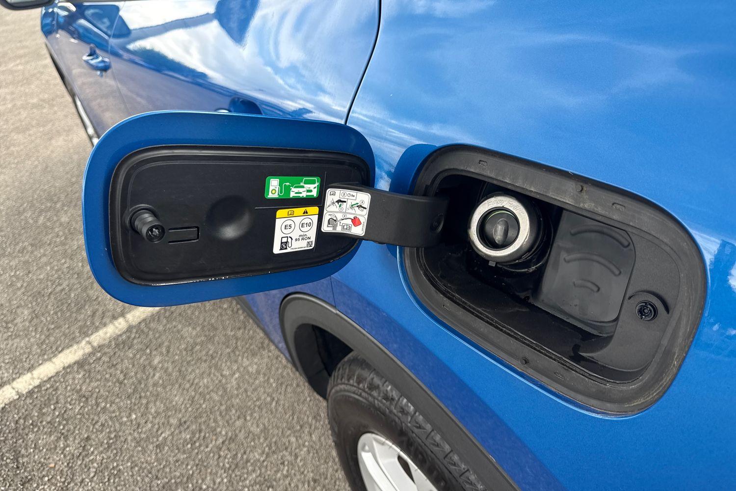 Ford KUGA Photo 36