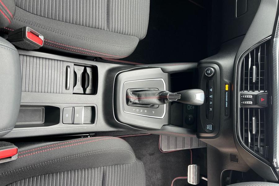 Ford Focus Photo autoimg-88b3f633d87e1618433dacbc8cb2eeb6cedfbf40.jpg
