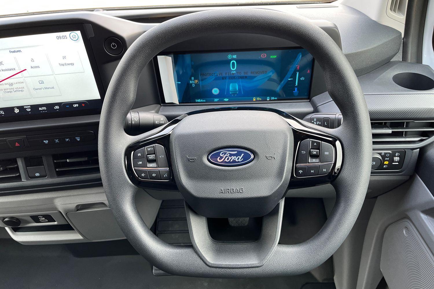 Ford E-TRANSIT CUSTOM Photo 24
