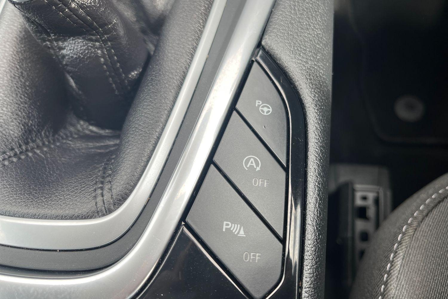 Ford S-MAX Photo 34