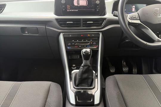 Volkswagen T-roc Photo autoimg-88b5864ac573f4c7d92a70db43225d3d4cdb333f.jpg