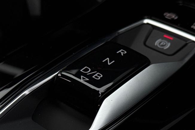 AUDI  A6 Sportback Photo 38