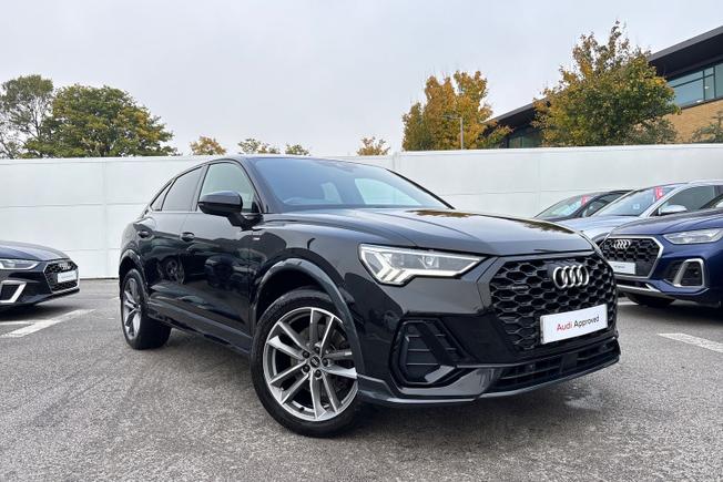 Audi Q3 Photo 22