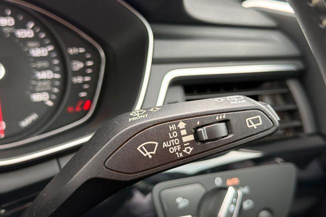 AUDI A4 Avant Photo 44