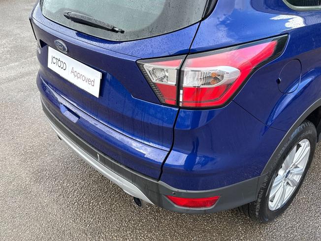 FORD Kuga Photo 22