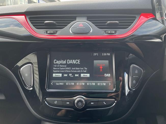 VAUXHALL Corsa Photo 13