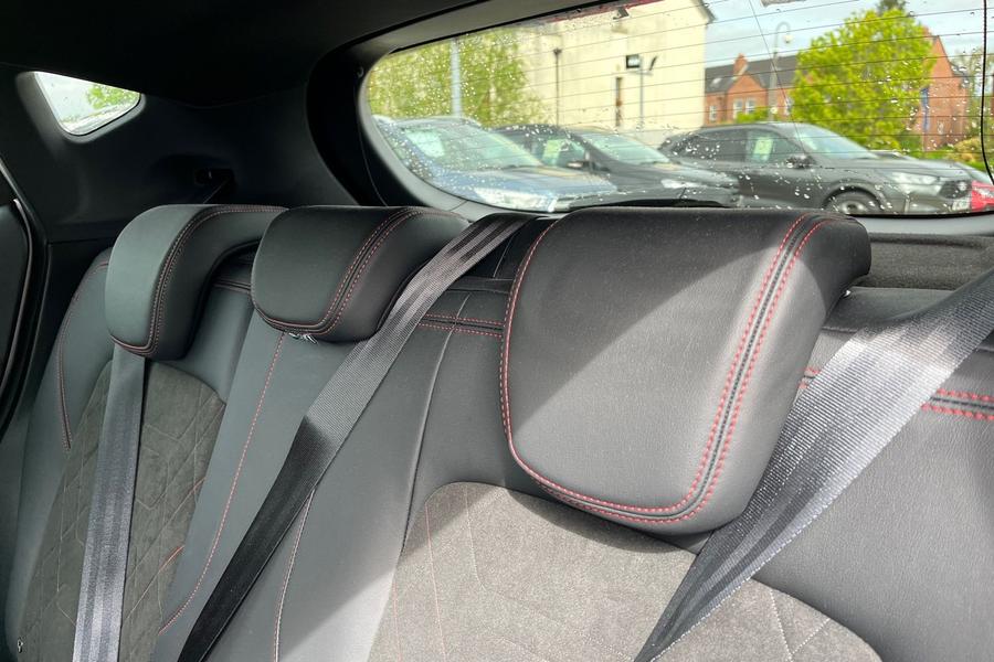 Ford FIESTA Photo autoimg-88c0d97e8d590097a612c2d7d1833f4cb8a7de99.jpg