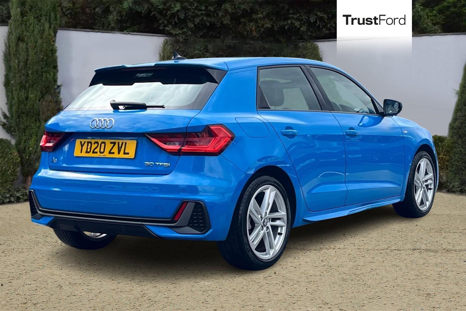 Audi A1 Photo 3