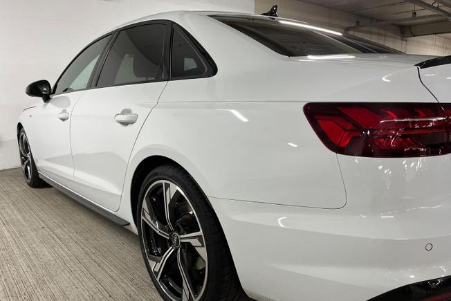 Audi A4 Photo 36