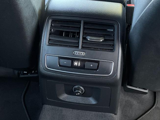 AUDI A4 Avant Photo 36