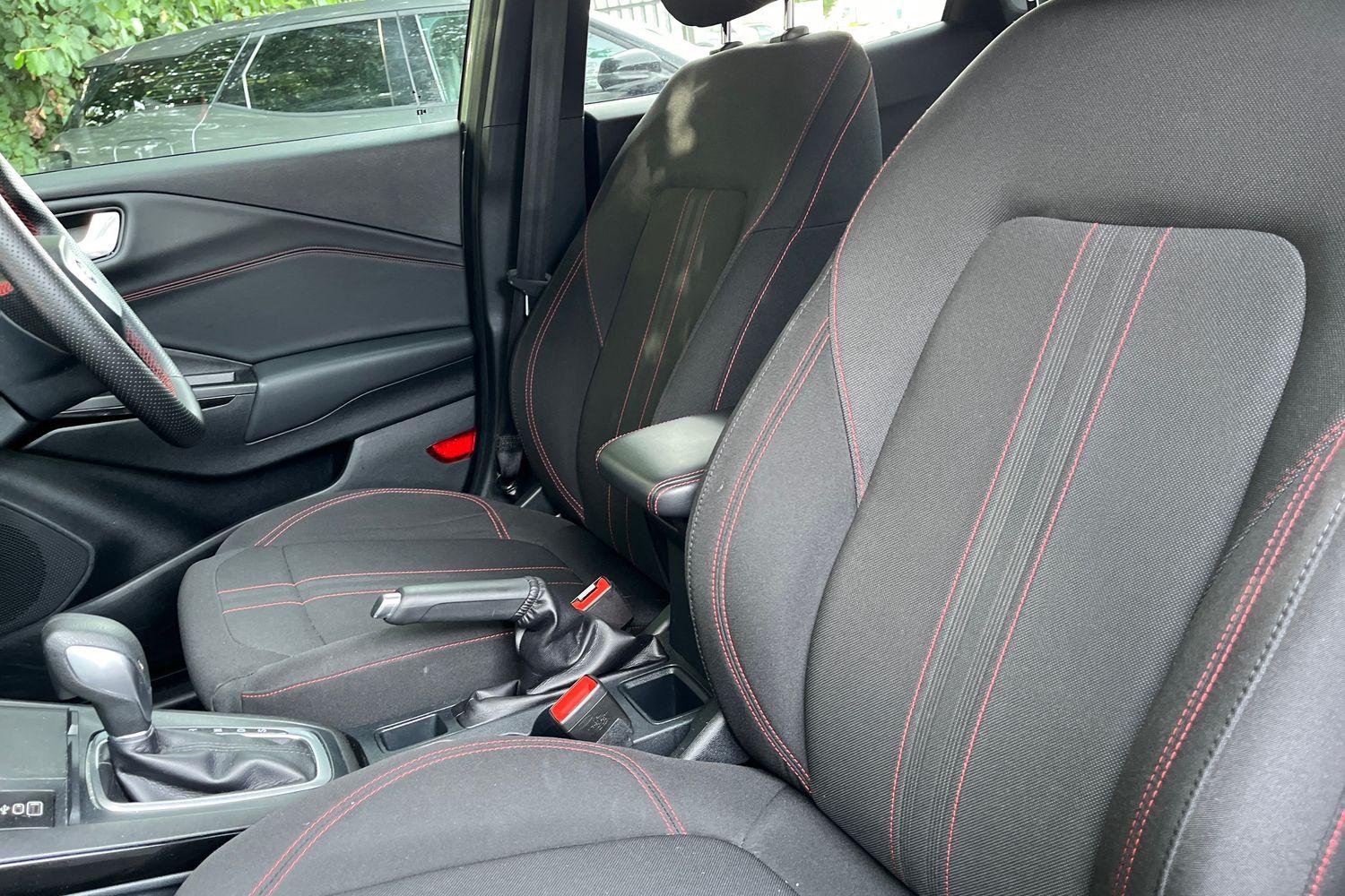 Ford PUMA Photo 18