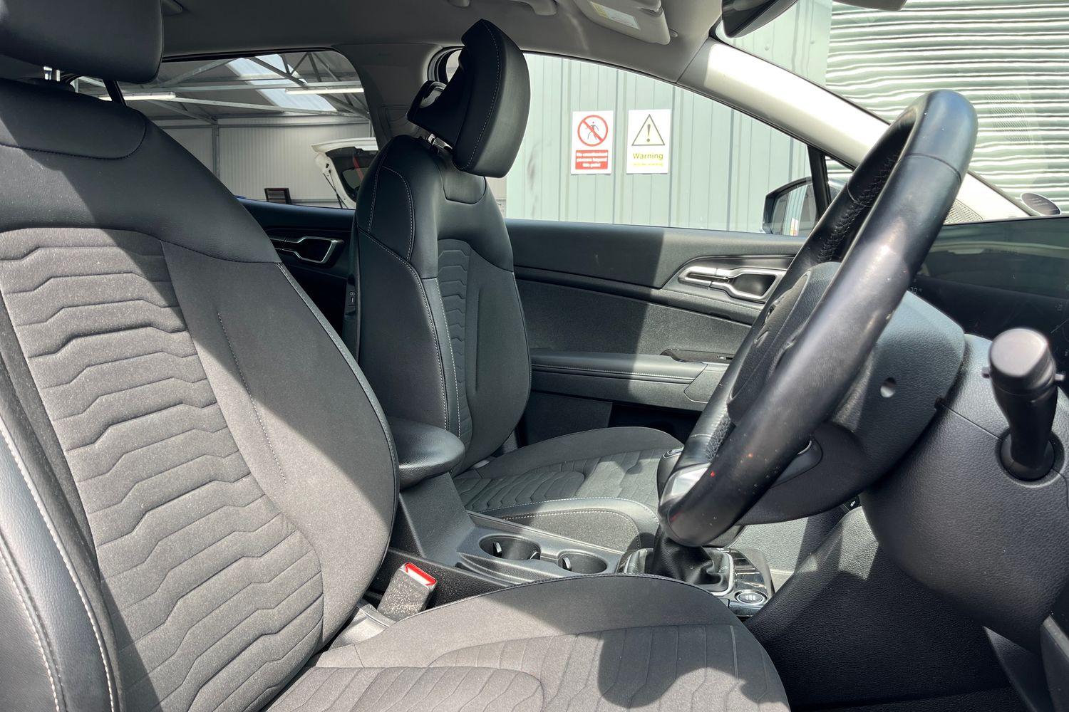 Kia SPORTAGE Photo 16