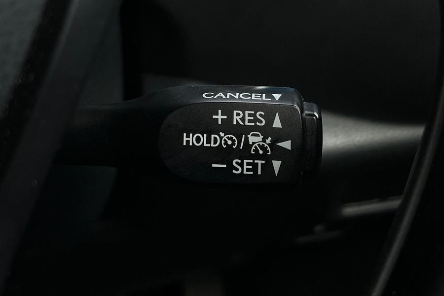 Toyota C-HR Photo autoimg-88c62e73eac583fb770114cb9dc42457b02902cb.jpg