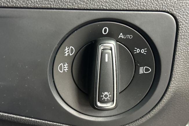 VOLKSWAGEN Tiguan Photo 24