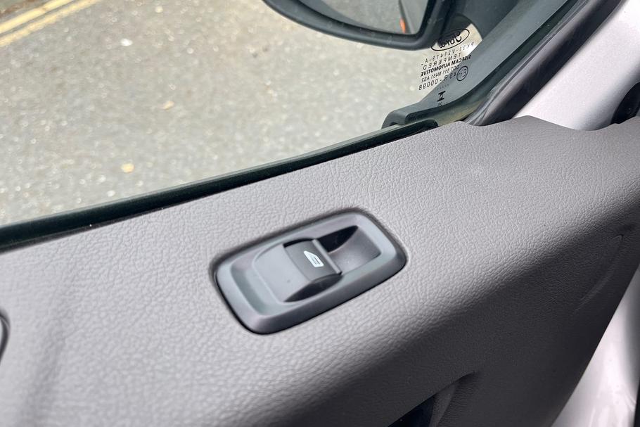 Used Ford TRANSIT 28