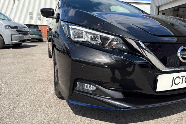 NISSAN Leaf Photo 19