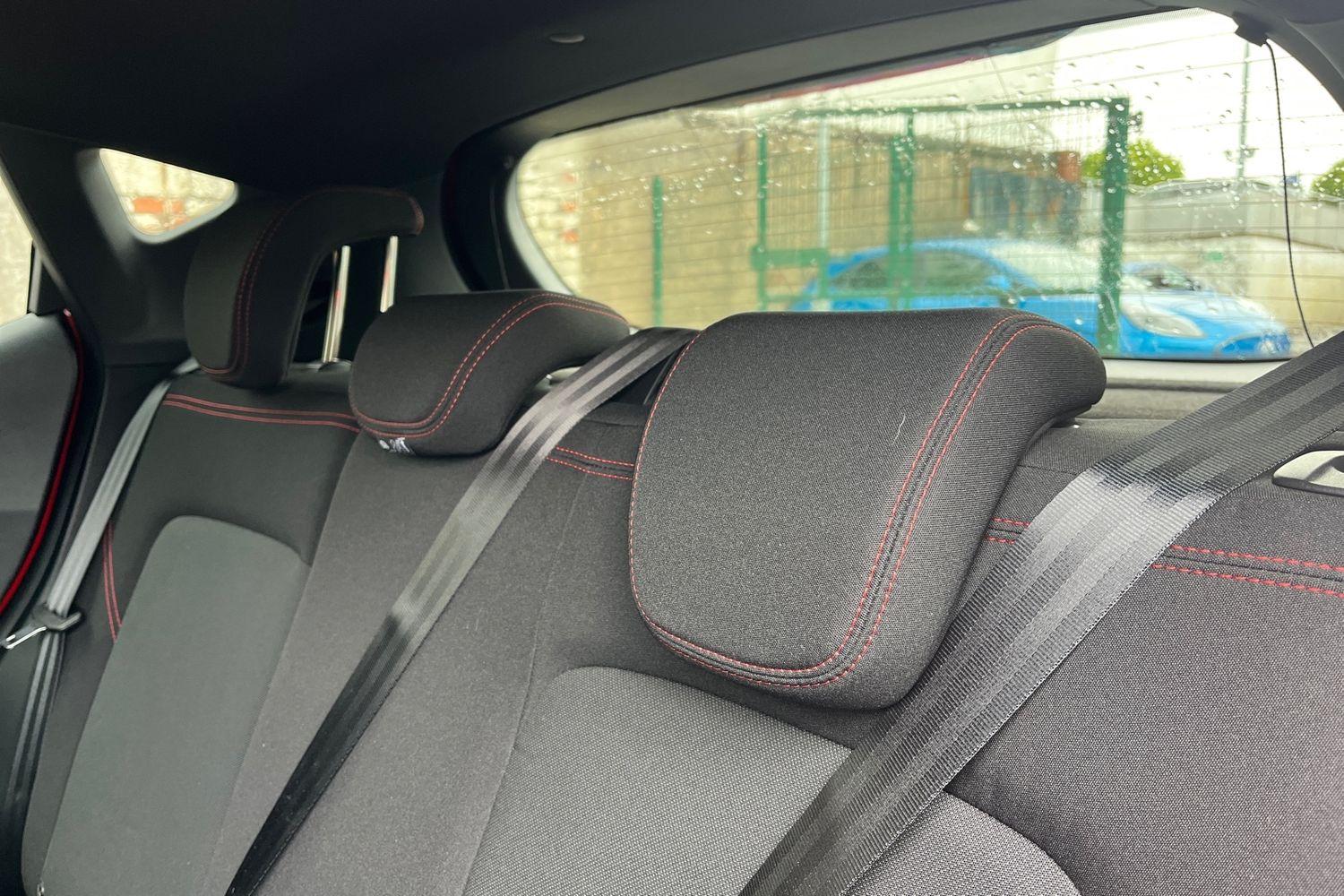 Ford FIESTA Photo 19
