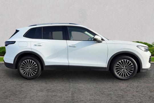 Volkswagen Tiguan Photo autoimg-88cded90d1dc988217b0e0805d1e053400b21d23.jpg