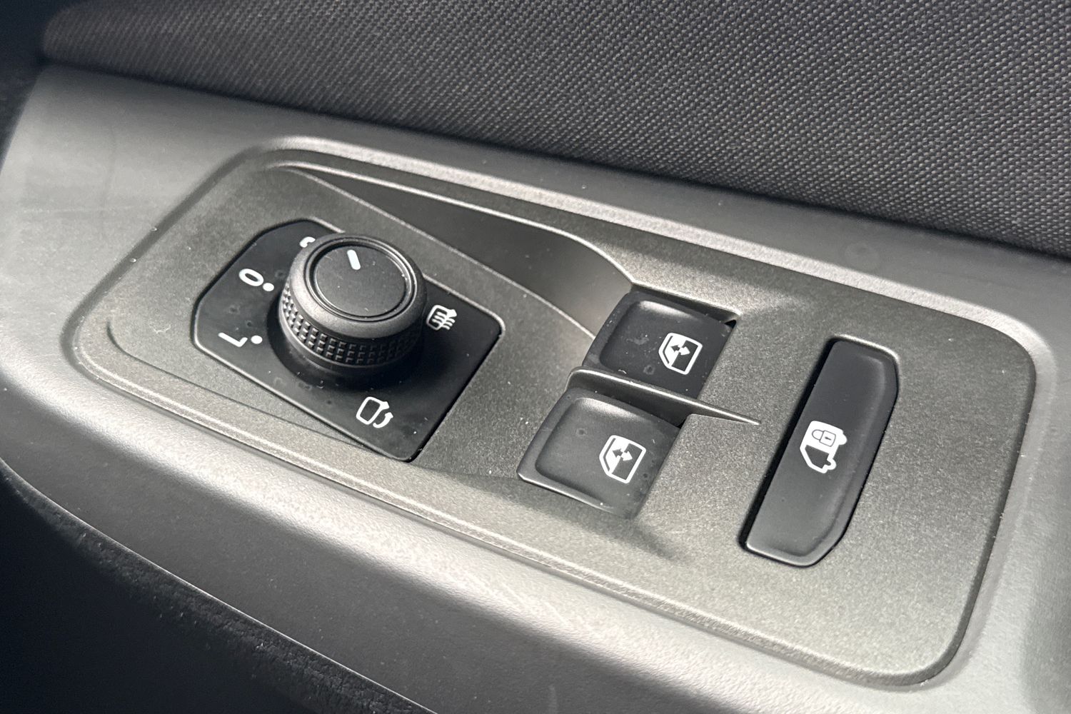 Ford TRANSIT CONNECT Photo 26
