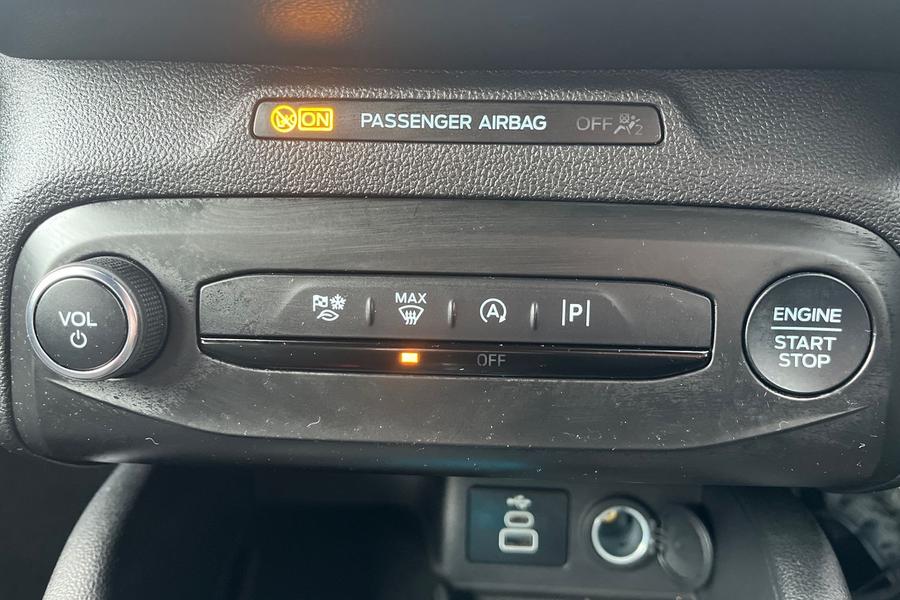 Ford FOCUS Photo autoimg-88cff2158ade955463146f842d8b686333a29454.jpg