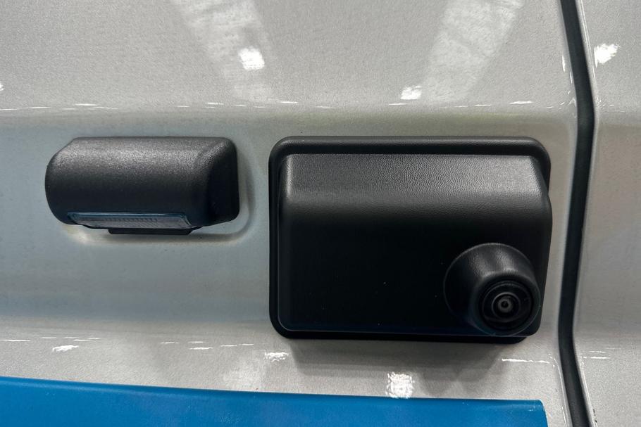 Used Ford TRANSIT CUSTOM LL75RVE 18