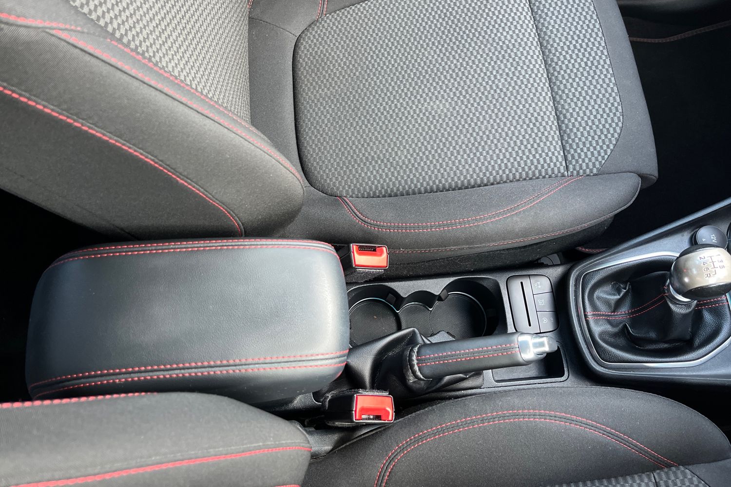 Ford PUMA Photo 35