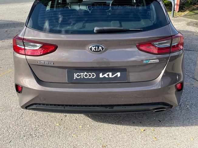 KIA Ceed Photo 25