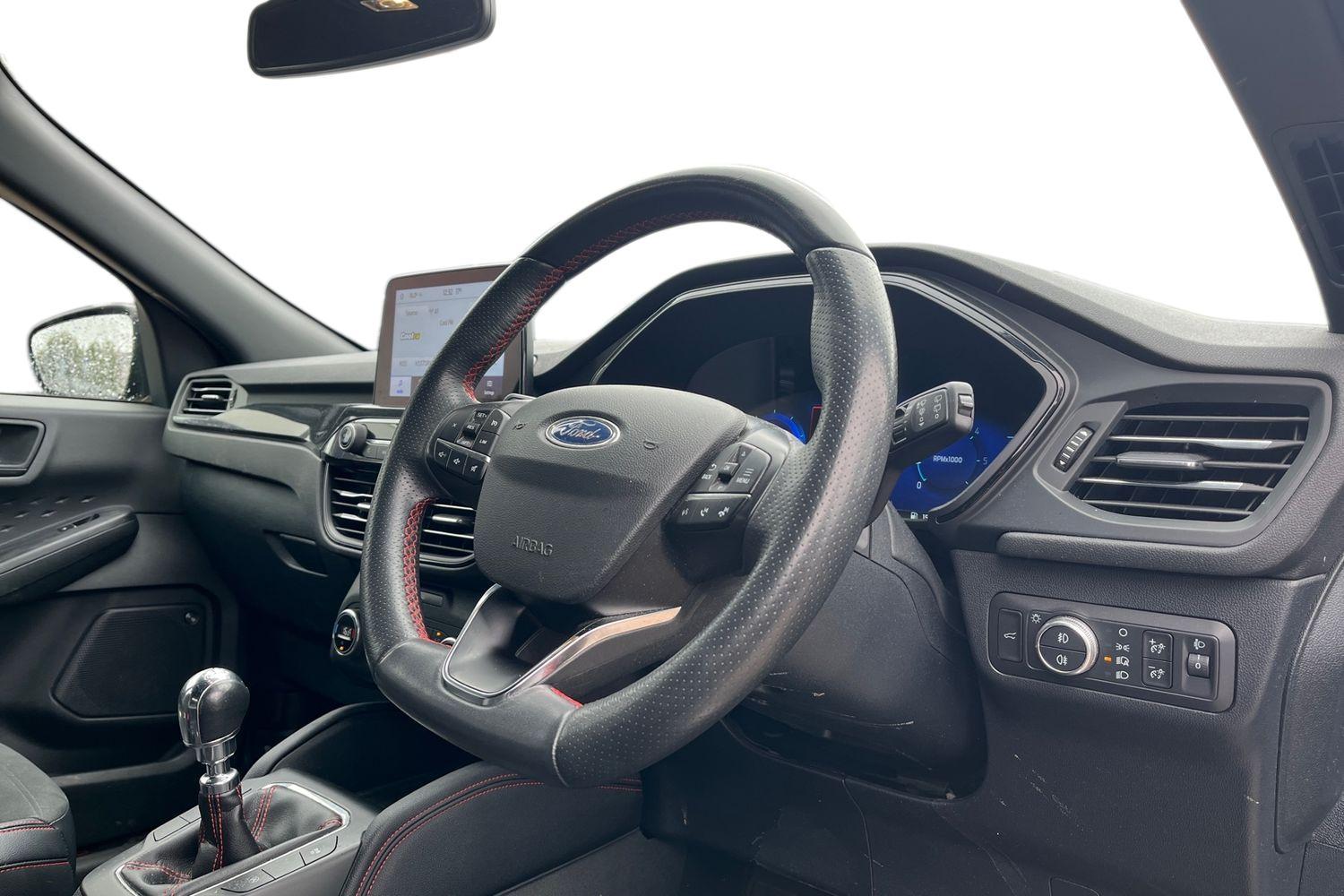 Ford KUGA Photo 8