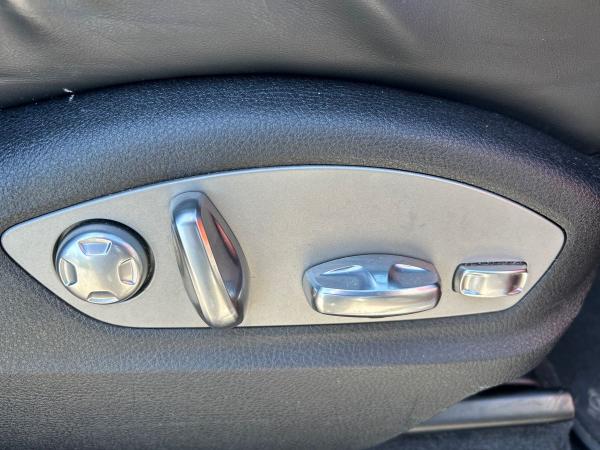 Porsche Macan Photo autoimg-88dcad0a3a4d6fca964100ed4f6f35f388d6e8e5.jpg