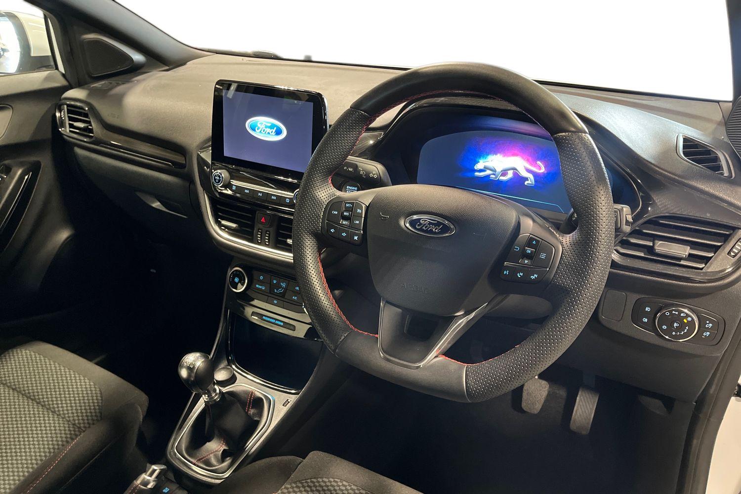 Ford PUMA Photo 8