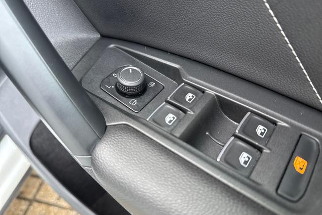VOLKSWAGEN Tiguan Photo 49