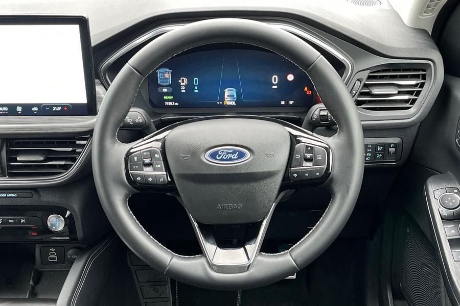 Ford KUGA Photo autoimg-88df1daec44b555797ebb8f64e9ed472f37693f2.jpg