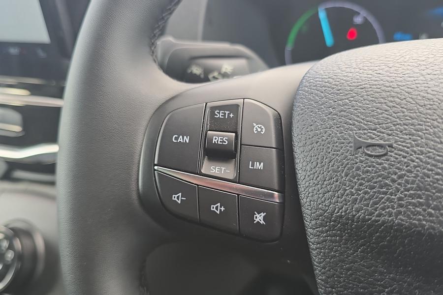 Ford TRANSIT Photo autoimg-88e2622f7c89992a38235f369d069c23a85e098e.jpg