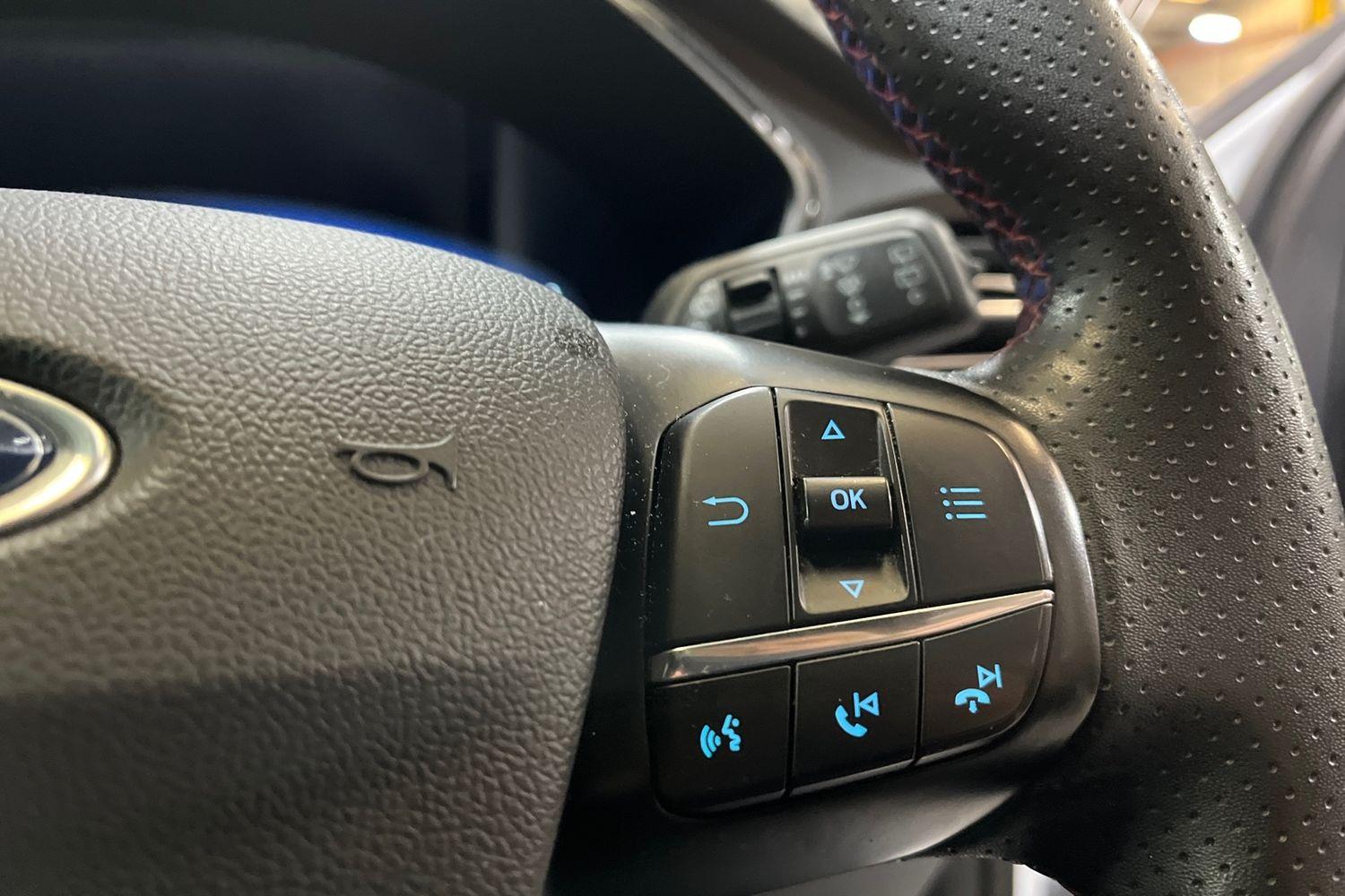 Ford KUGA Photo 27