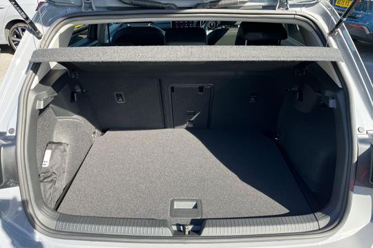 Volkswagen Golf Photo autoimg-88e95b0249fc9e8b59bff932c54b11dd403dd33e.jpg