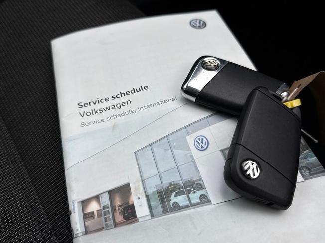 VOLKSWAGEN Passat Photo 54