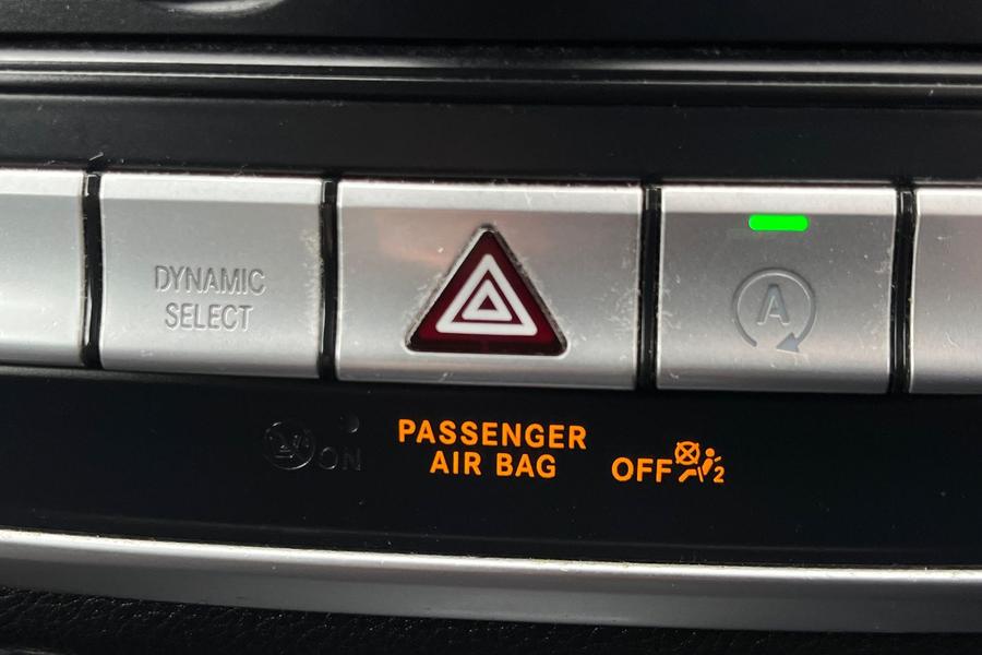 Mercedes-Benz CLA Photo autoimg-88f11d55a764b4217f1fbe3f7f6ccfbea44c827b.jpg
