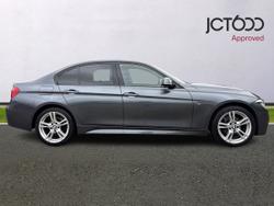 BMW 3 Series Photo 4