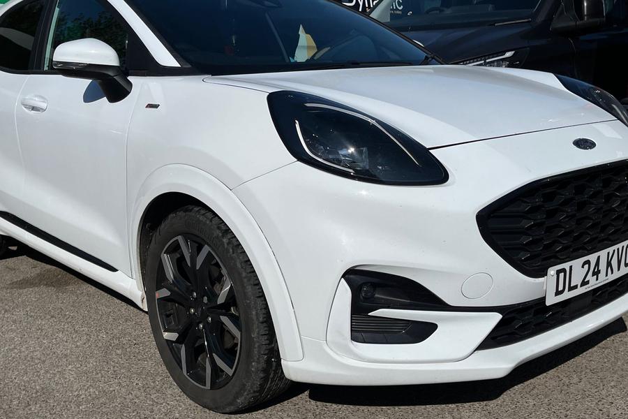 Ford PUMA Photo autoimg-88f3d516ba728bc5c02f41ebb20e70ed1a4d3c35.jpg
