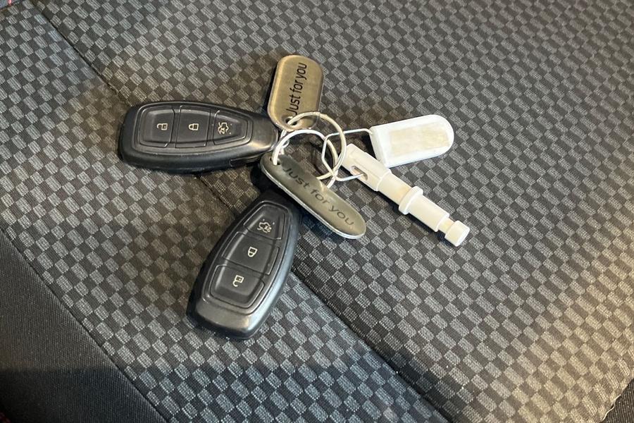 Ford Focus Photo autoimg-88f4ff3d5d5dd0311f2e295537e8cc0c0c65e389.jpg