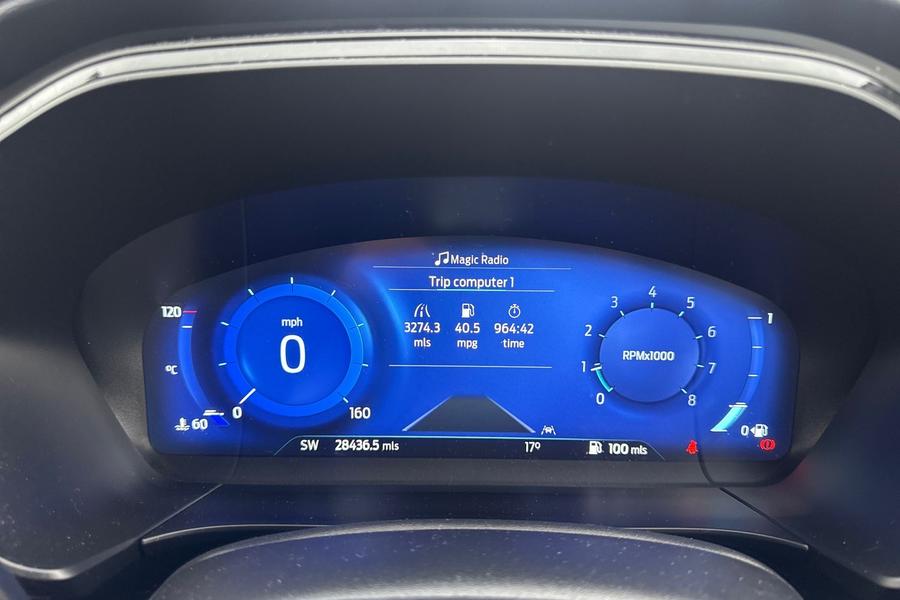 Ford KUGA Photo autoimg-88f6a5752d79e769952a38f49e29320c0491d1ff.jpg