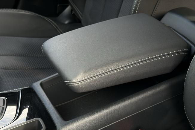 AUDI A4 Photo 43