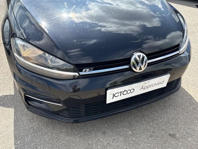 VOLKSWAGEN Golf Photo 30